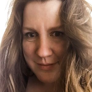 Meet your Posher, Meagan